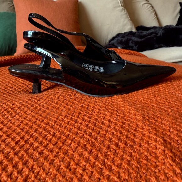Black Kitten Slingback Heels Close Pointed Toe Heels Pumps - Picture 4 of 5